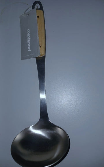 Cucharon de acero inoxidable