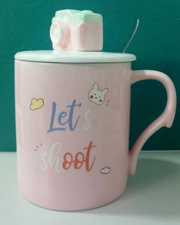 Taza de cerámica con tapa de cámara